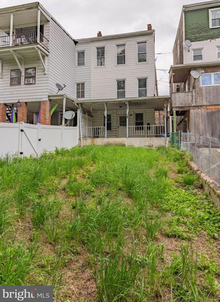 519 3rd St, Primrose, PA 17901-8589