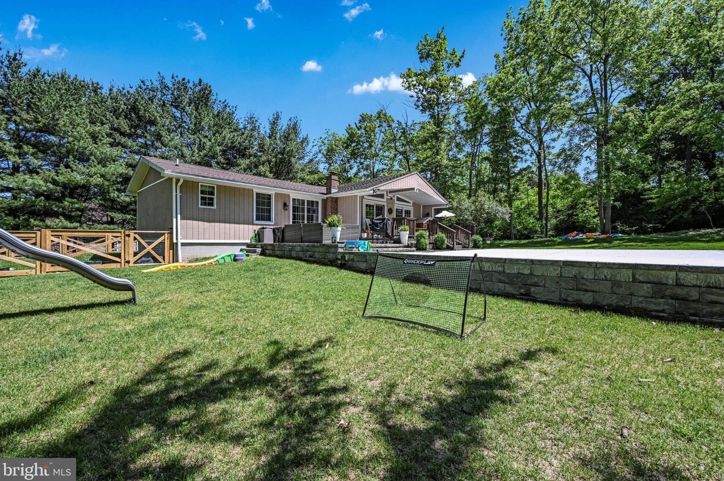 1488 Bunting St, Primrose PA 17901-9026 exterior