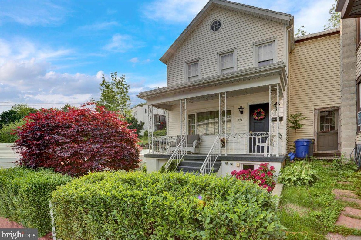 526 E Market St, Primrose, PA 17901