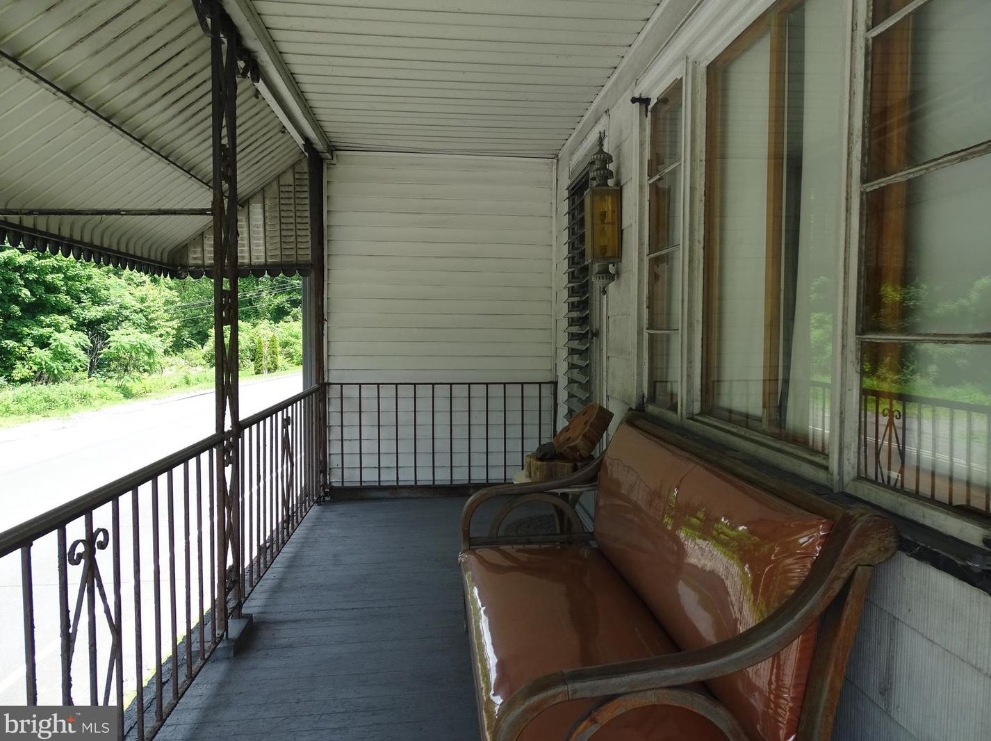 424 E Water St, Coaldale, PA 18218