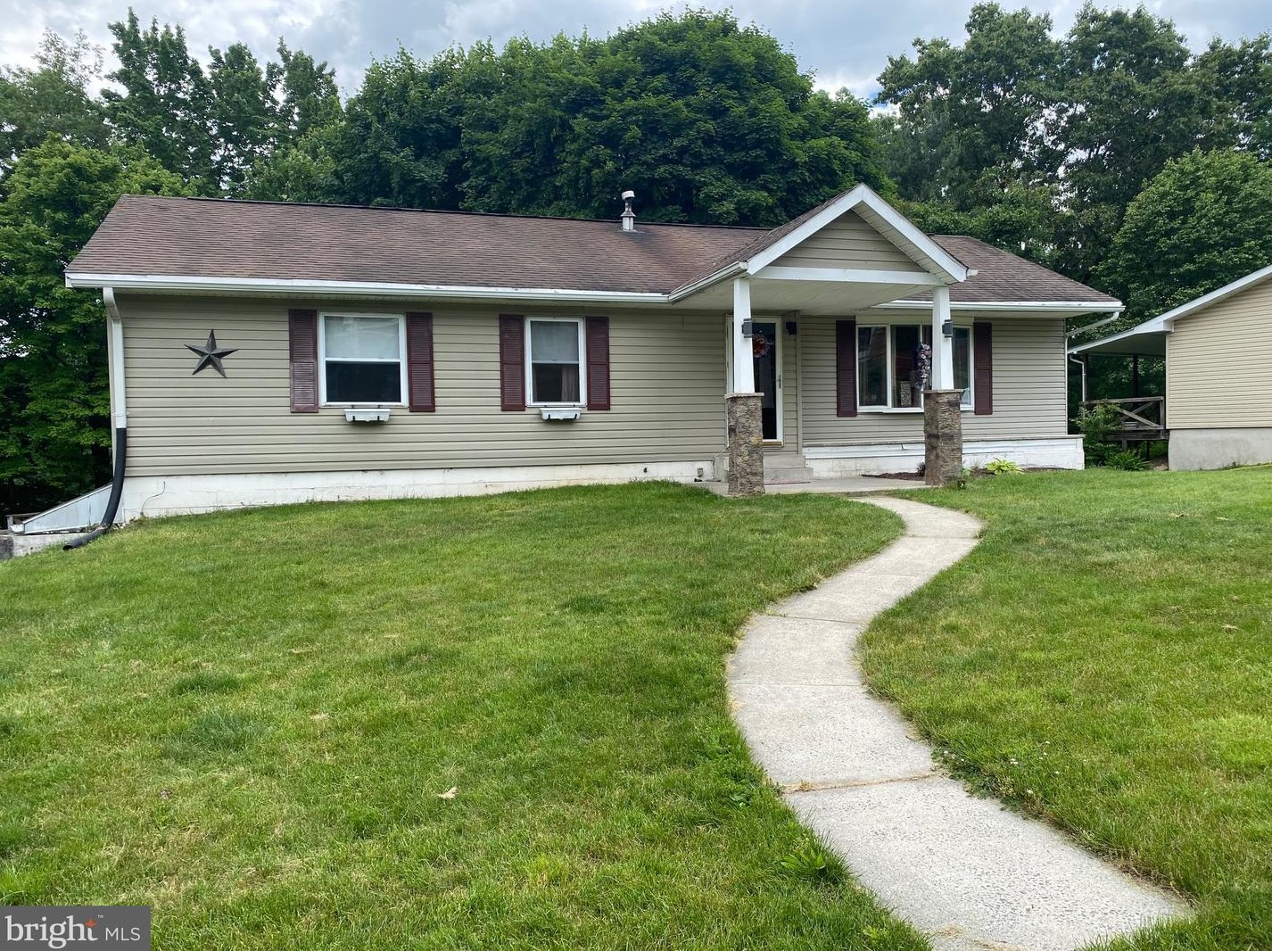 56 Bryn Mawr Ave, Primrose, PA 17901