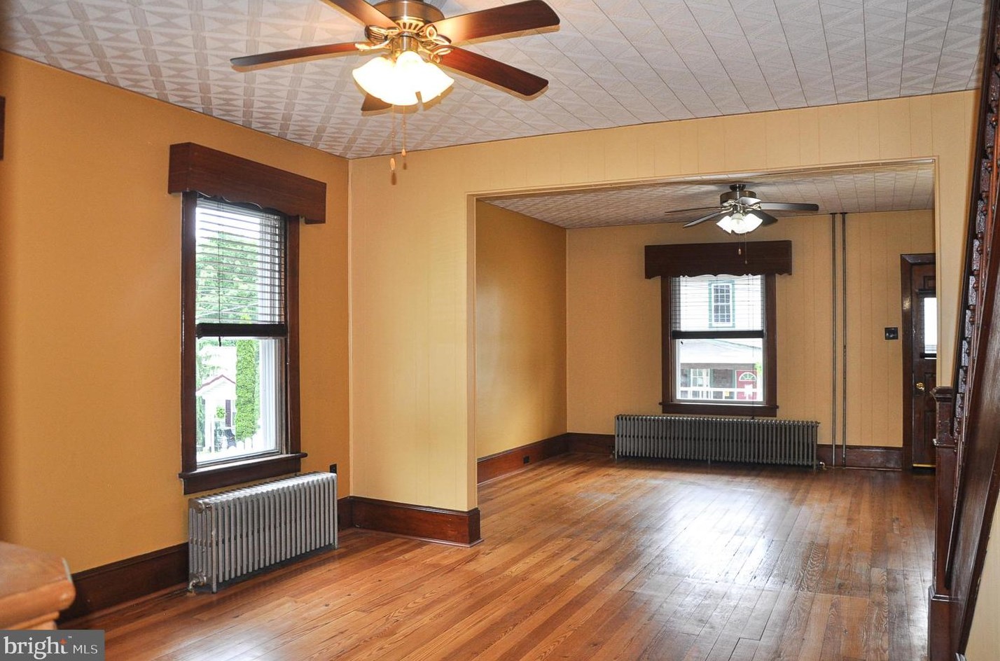 612 Carbon St, Primrose, PA 17901-3720