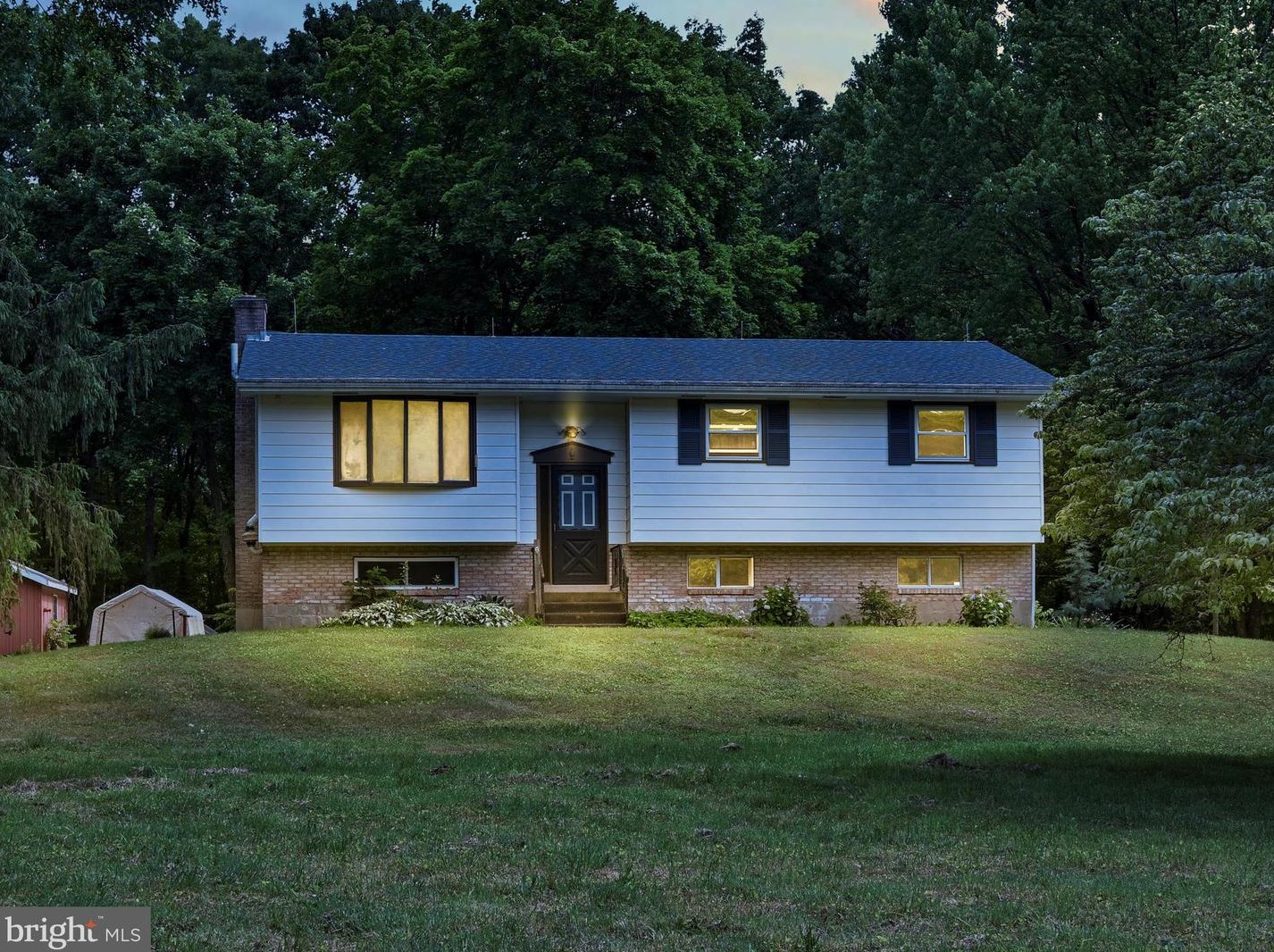 11 Lowland Rd, Schuylkill Haven, PA 17972
