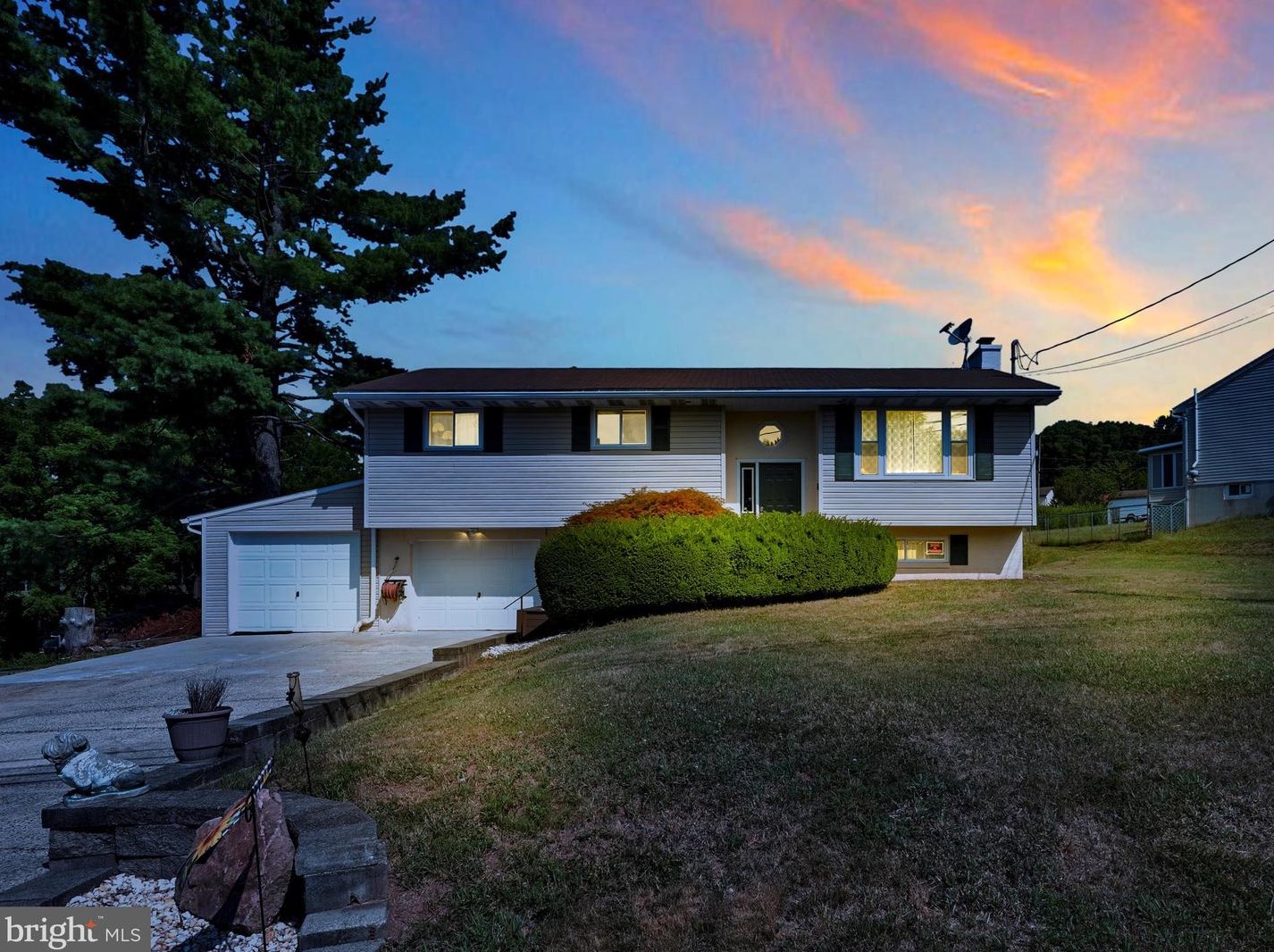 1130 Running Deer Dr, Brommerstown, PA 17922