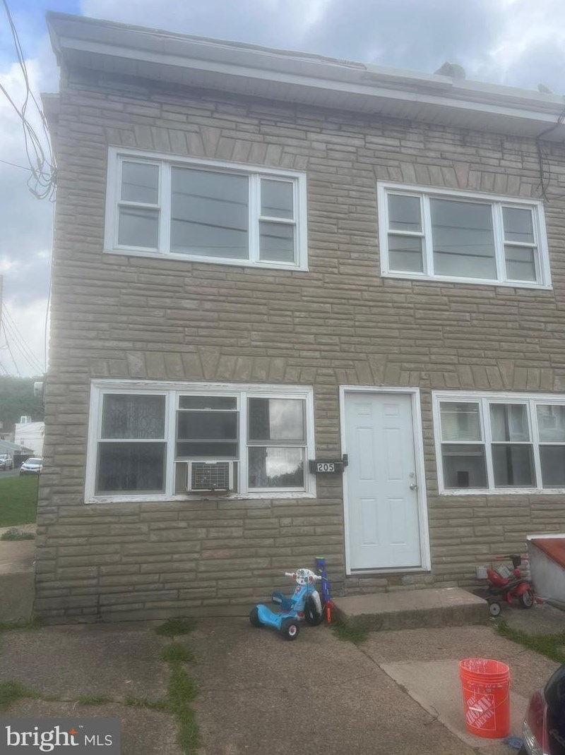 205 E Lloyd St, Yatesville, PA 17976