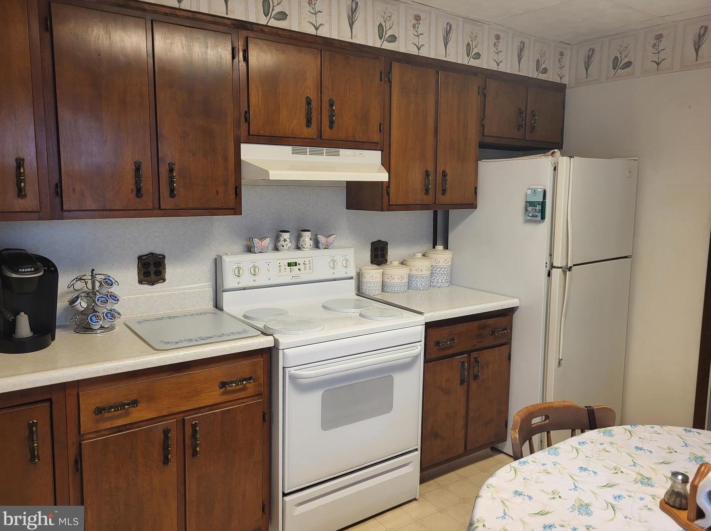 727 W Norwegian St, Primrose, PA 17901