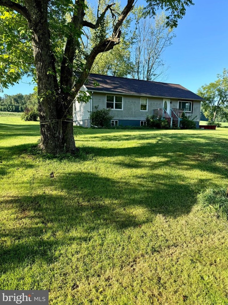 163 S Swopes Valley Rd, Lincoln Colliery, PA 17963