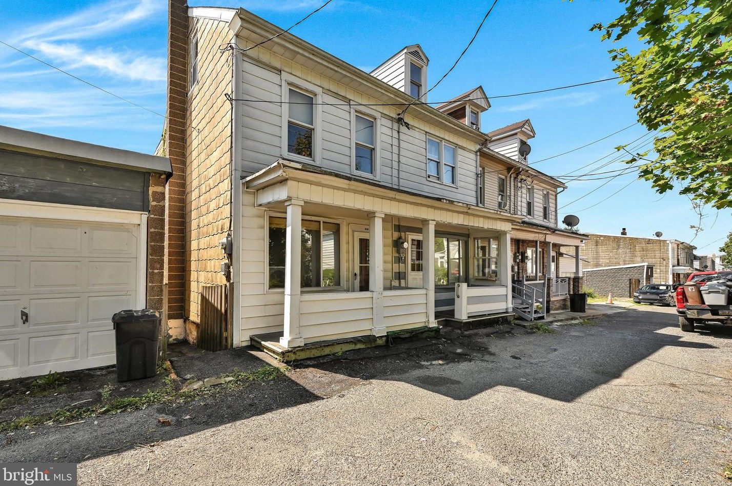 412 W Penn St, Yatesville, PA 17976