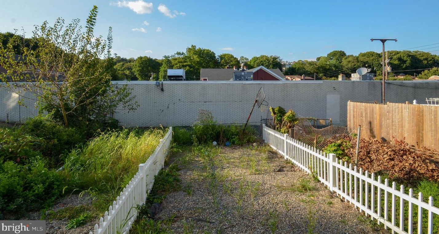 712 Laurel Blvd, Primrose, PA 17901