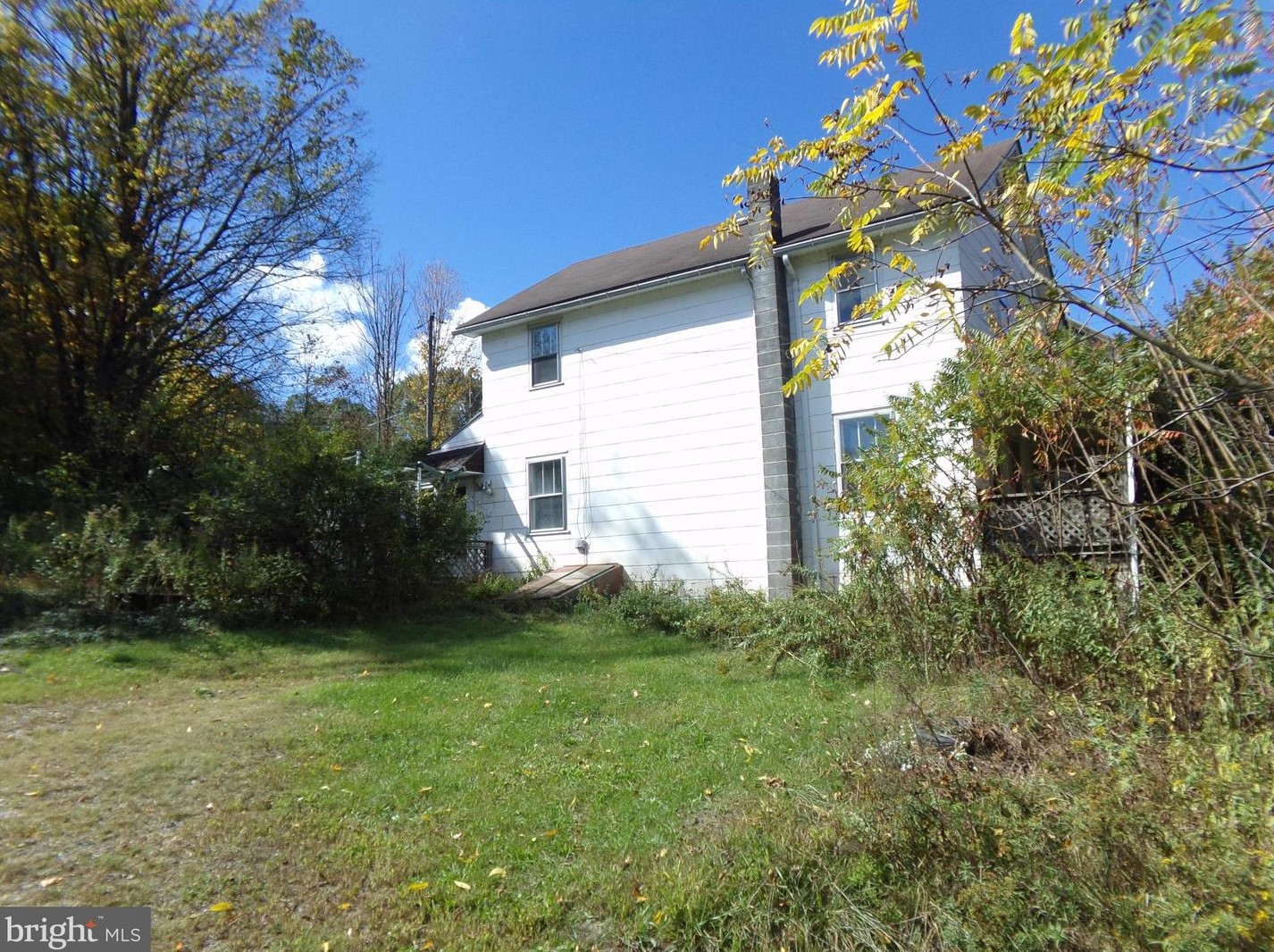 49 Steins Mill Rd, Primrose, PA 17901