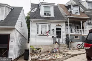 502 Jefferson St, Pottsville, PA 17901 - Photo 1