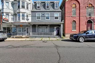 129 W Mahanoy St, Mahanoy City, PA 17948 - Photo 2