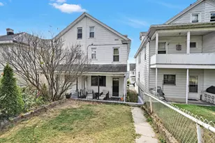 209 Indiana Ave, Shenandoah, PA 17976 - Photo 28