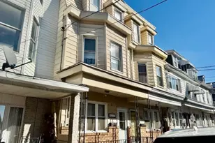 123 N Jardin St, Shenandoah, PA 17976 - Photo 2