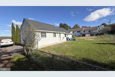 246 N Bell Street, Frackville, PA 17931 - Photo 2