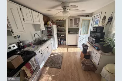 246 N Bell Street, Frackville, PA 17931 - Photo 4