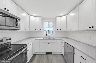 322 Maple Blvd, Orwigsburg, PA 17961 - Photo 4