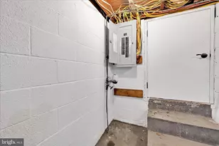 36 W Bacon St, Pottsville, PA 17901 - Photo 30