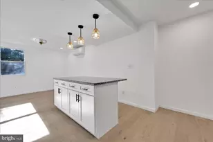 36 W Bacon St, Pottsville, PA 17901 - Photo 16