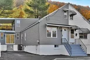 36 W Bacon St, Pottsville, PA 17901 - Photo 6