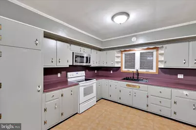 68 Center Avenue, Schuylkill Haven, PA 17972 - Photo 6