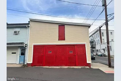 101 W Main Street, Tremont, PA 17981 - Photo 6