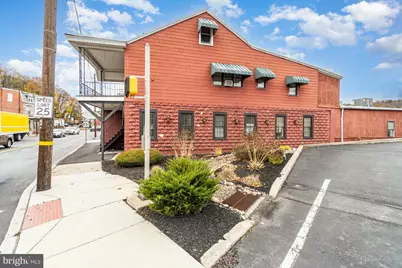 18 E Sunbury Street, Minersville, PA 17954 - Photo 4