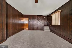 341 S Broad Mountain Ave, Frackville, PA 17931 - Photo 4