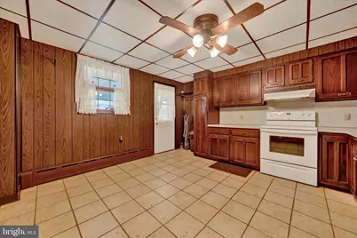 341 S Broad Mountain Avenue, Frackville, PA 17931 - Photo 6