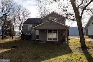 2130 E Main St, Valley View, PA 17983 - Photo 36