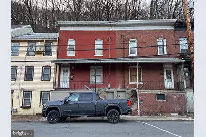 563 S Centre Street, Pottsville, PA 17901 - Photo 1