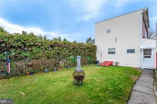 131 S Wayne St, Orwigsburg, PA 17961 - Photo 4