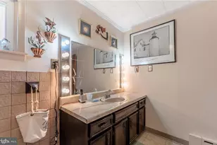 131 S Wayne St, Orwigsburg, PA 17961 - Photo 46