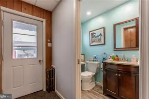 131 S Wayne St, Orwigsburg, PA 17961 - Photo 28