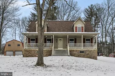 70 Oak Grove Road, Pine Grove, PA 17963 - Photo 2