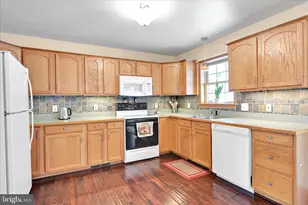 70 Oak Grove Rd, Pine Grove, PA 17963 - Photo 18