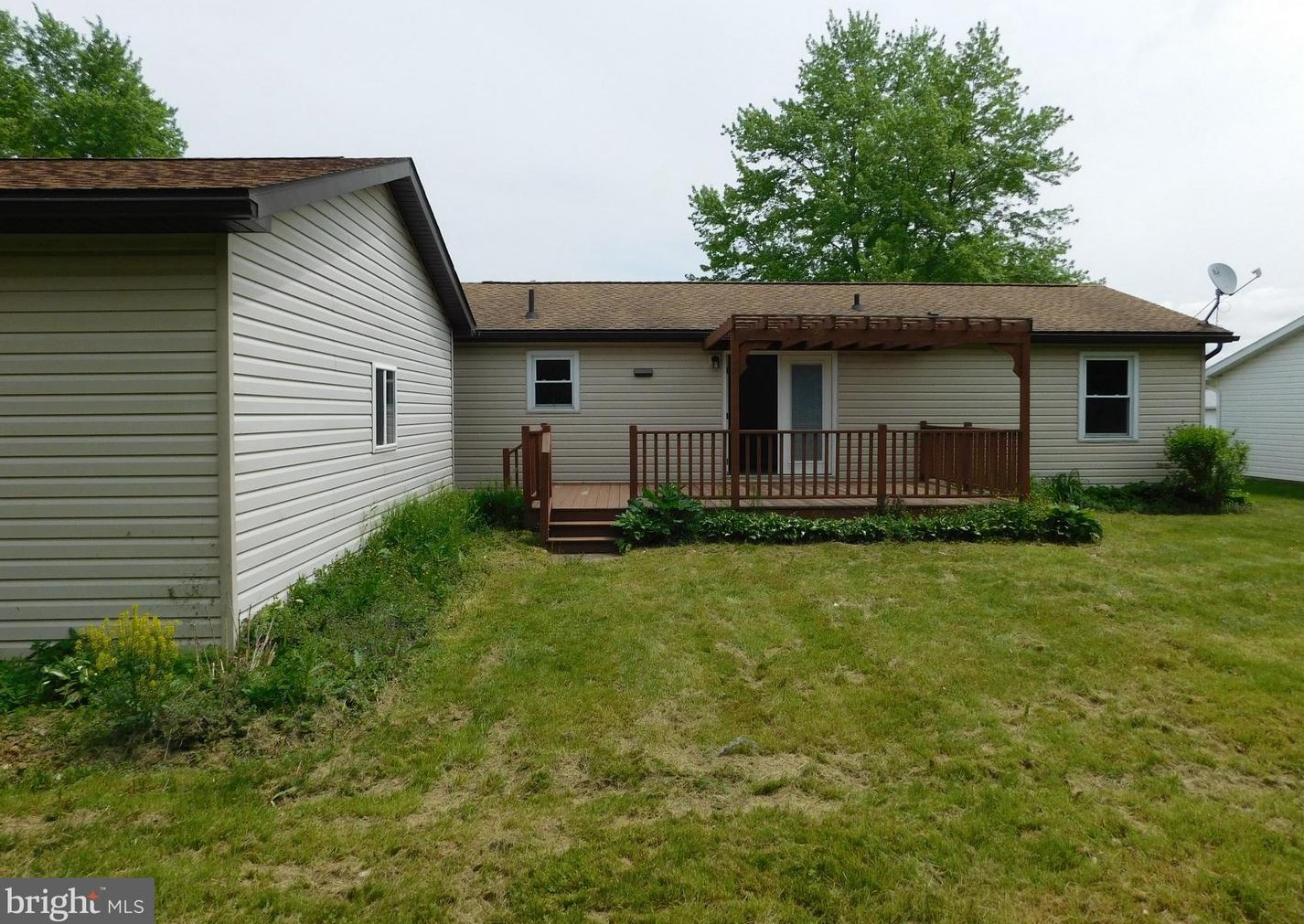 1504 Maplehurst Dr, Somerset, PA 15501