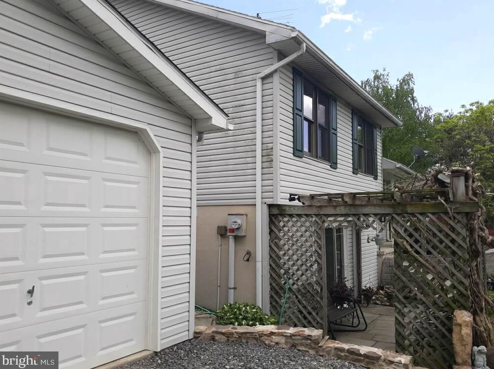 4820 Kissimmee Rd, Middleswarth, PA 17842