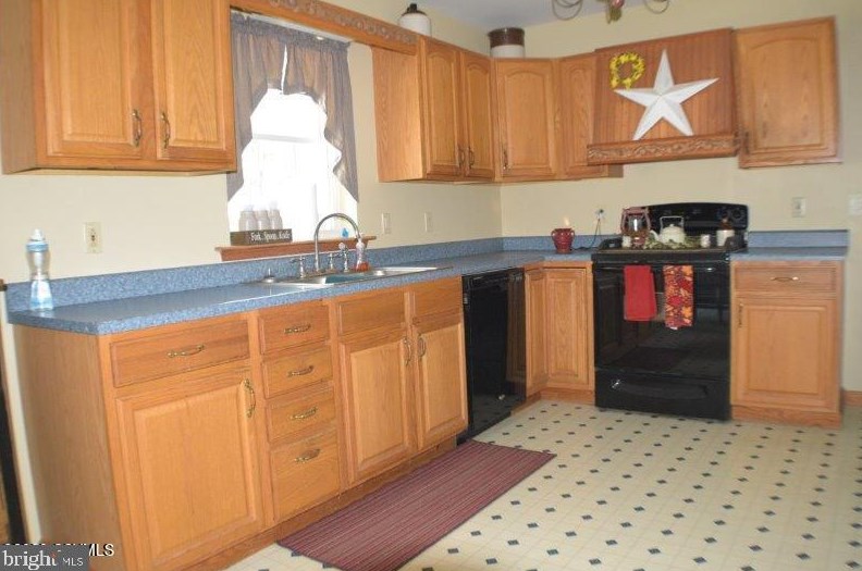 1126 Kissimmee Rd, Middleswarth, PA 17842-8943