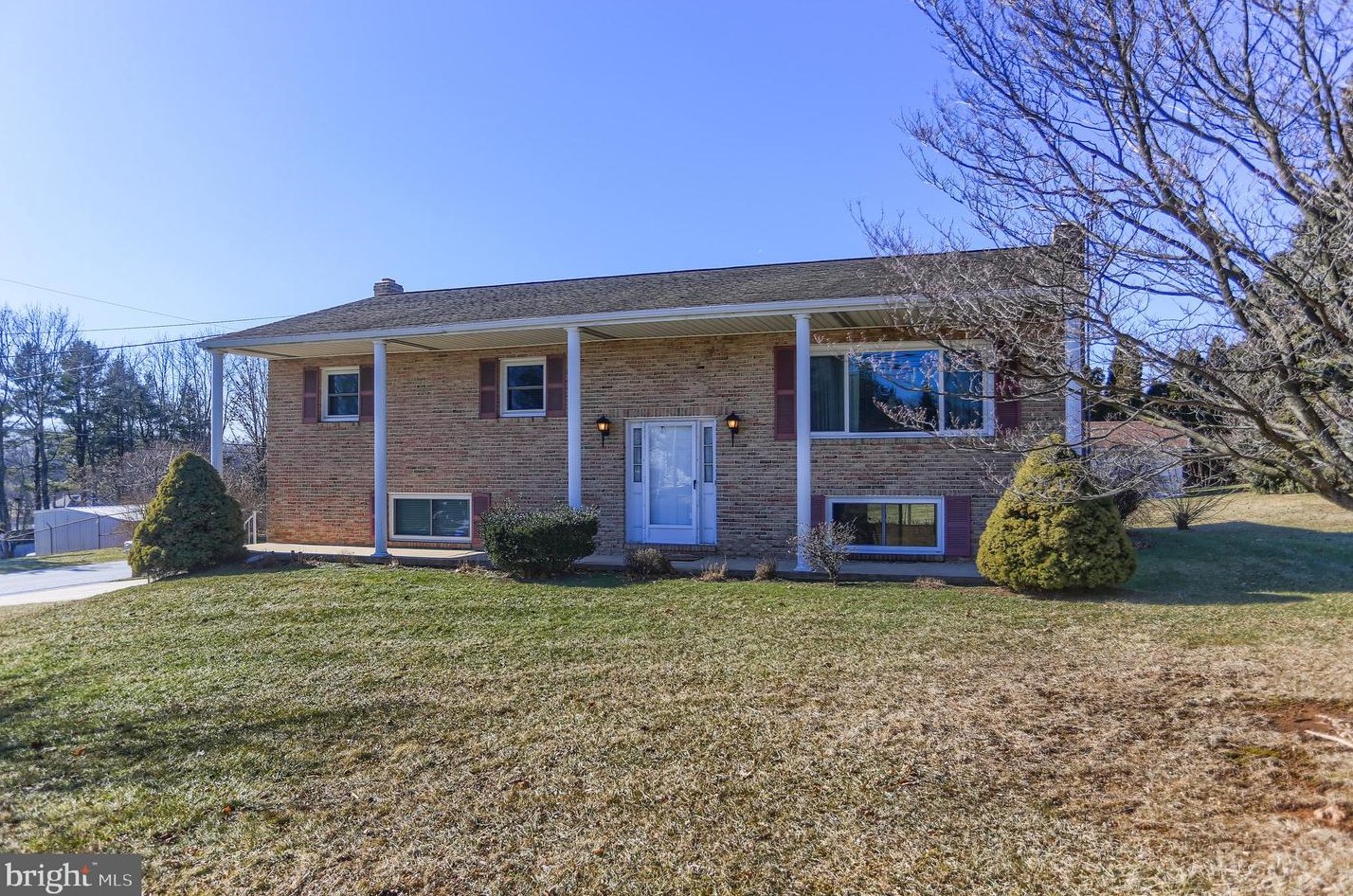935 Jefferson Ln, Red Lion, PA 17356