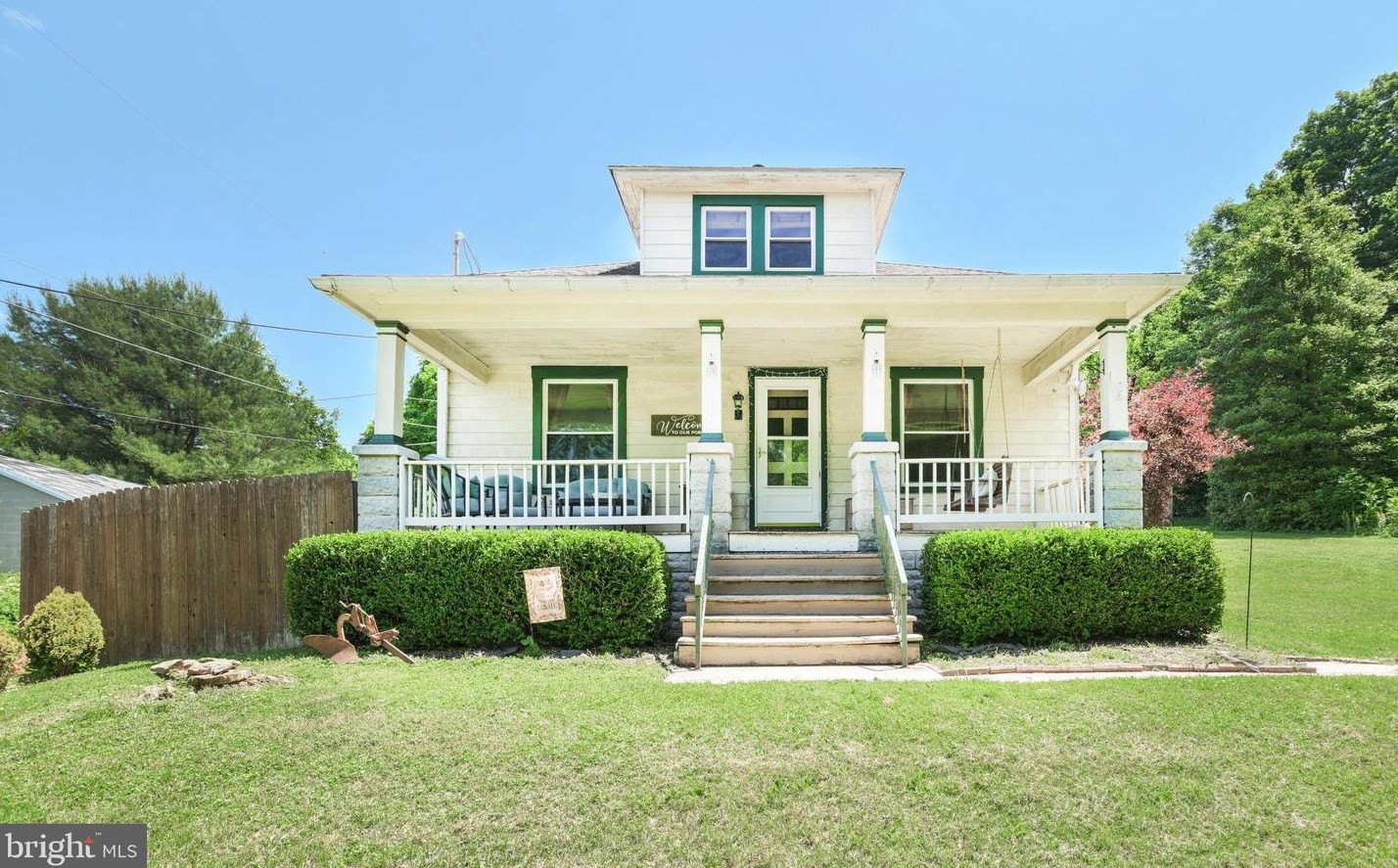 10 Winwood Rd, Hametown, PA 17327-1335