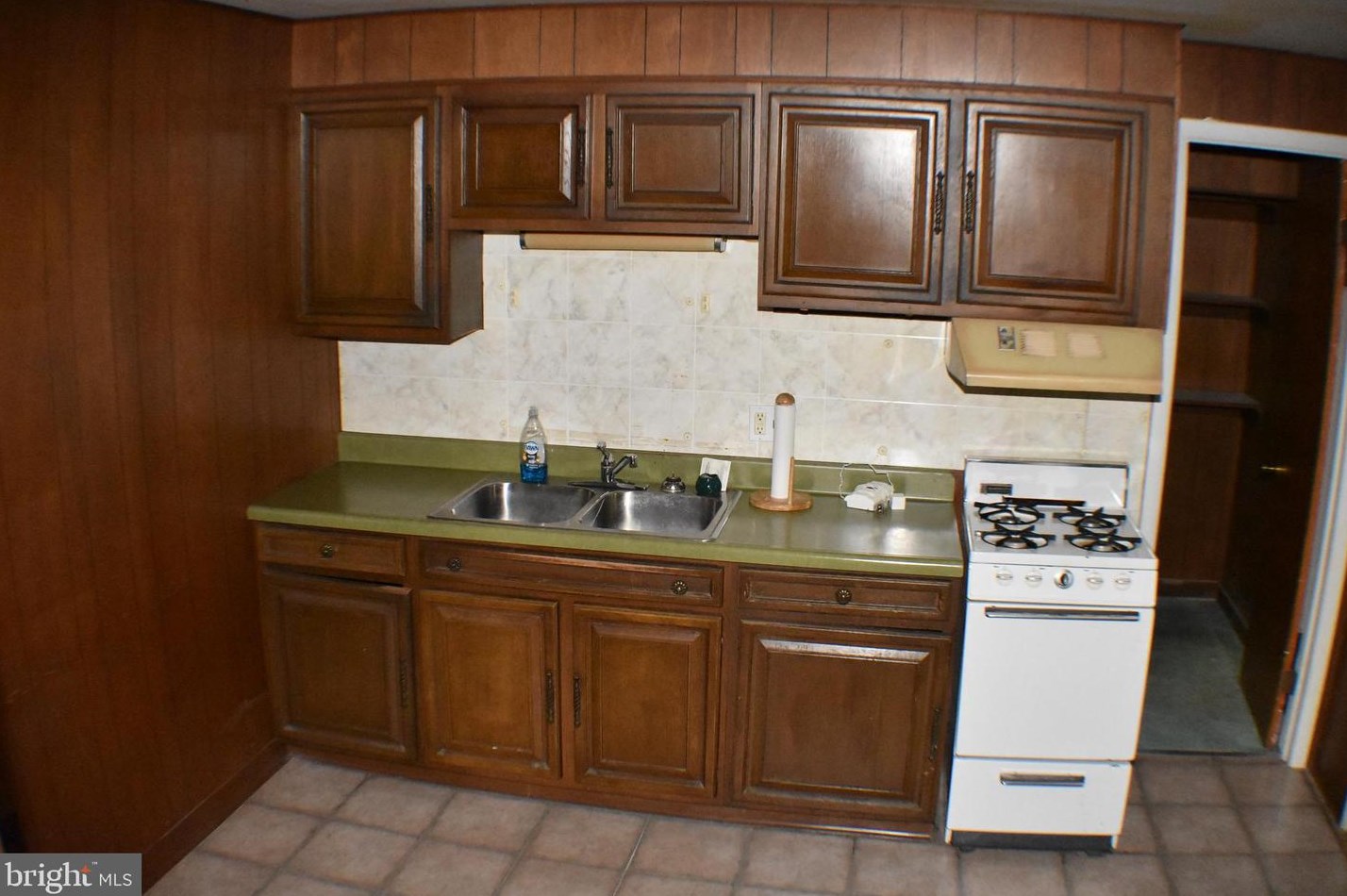 117 Main St #2nd Floor, Hametown, PA 17327