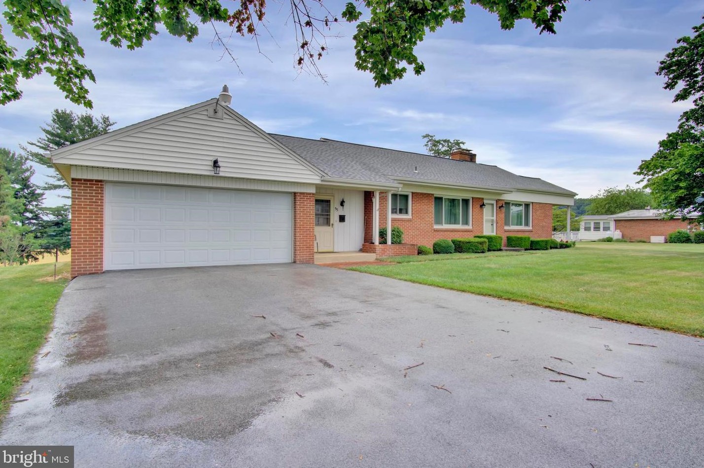 55 Old York Rd, Siddonsburg, PA 17019