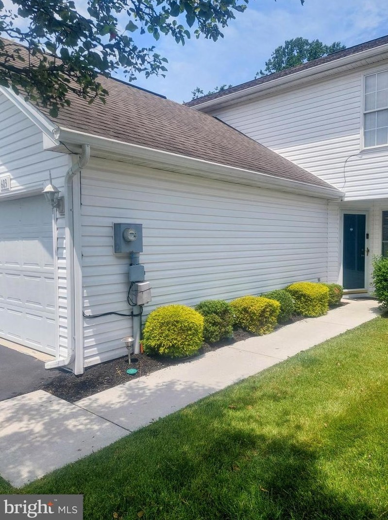 603 Bluebill Dr #21b, Etters, PA 17319