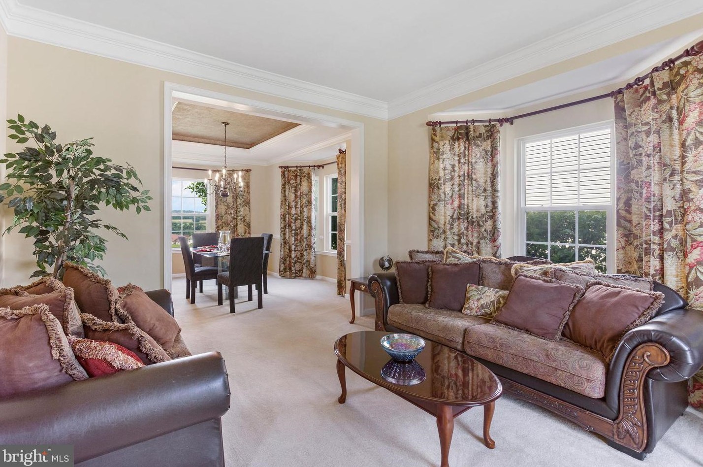 3552 Hardwood Ter, Spring Grove, PA 17362-9107