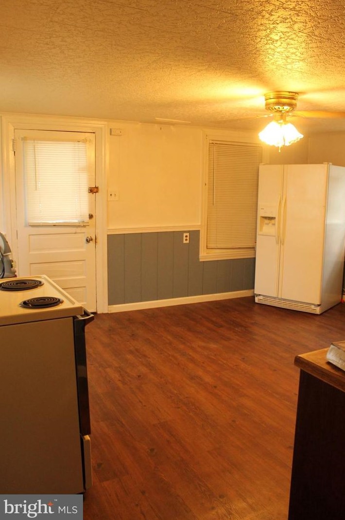 10 Cherry St, Seven Valleys, PA 17360