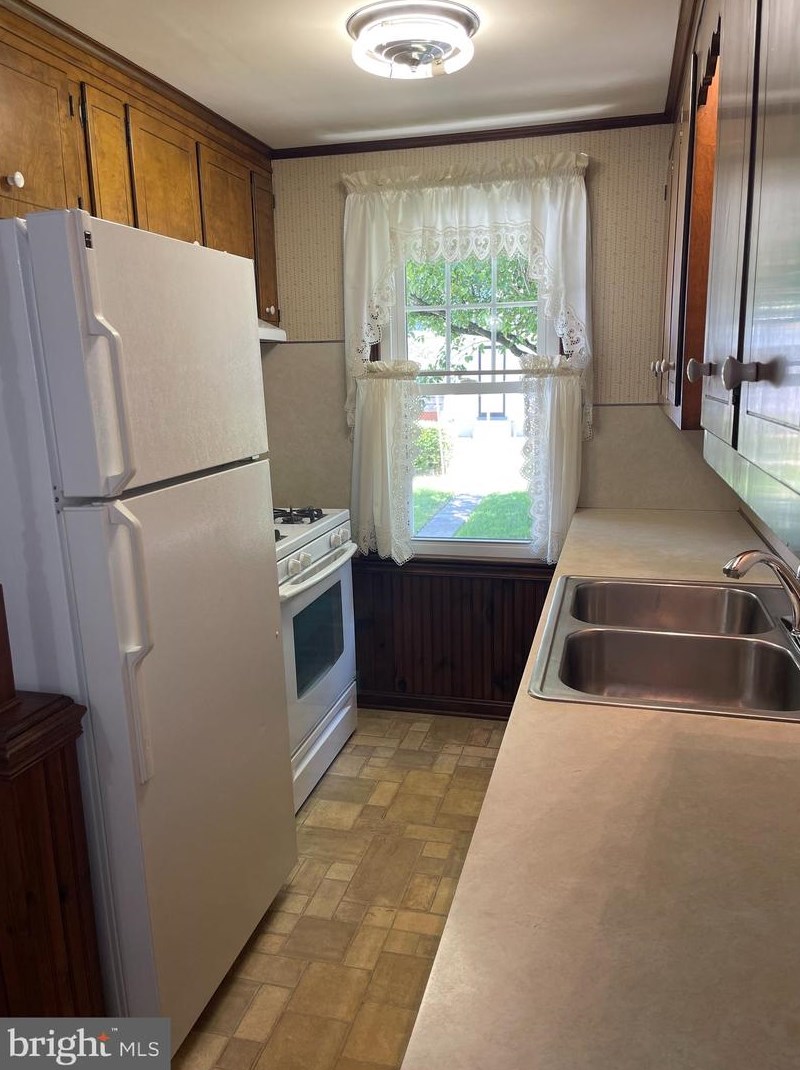 1146 Baltimore St, Hanover, PA 17331