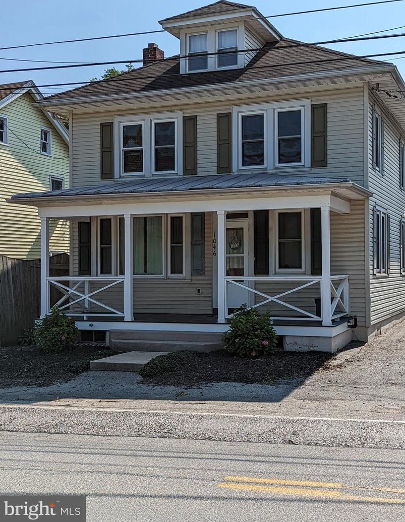 1046 Old Hanover Rd, Spring Grove, PA 17362