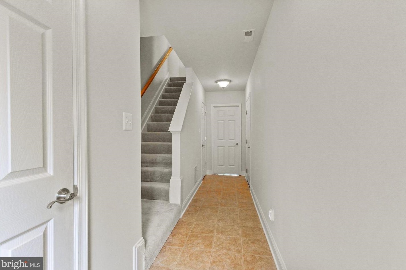 355 Clay Ave, Yoe, PA 17313-1527