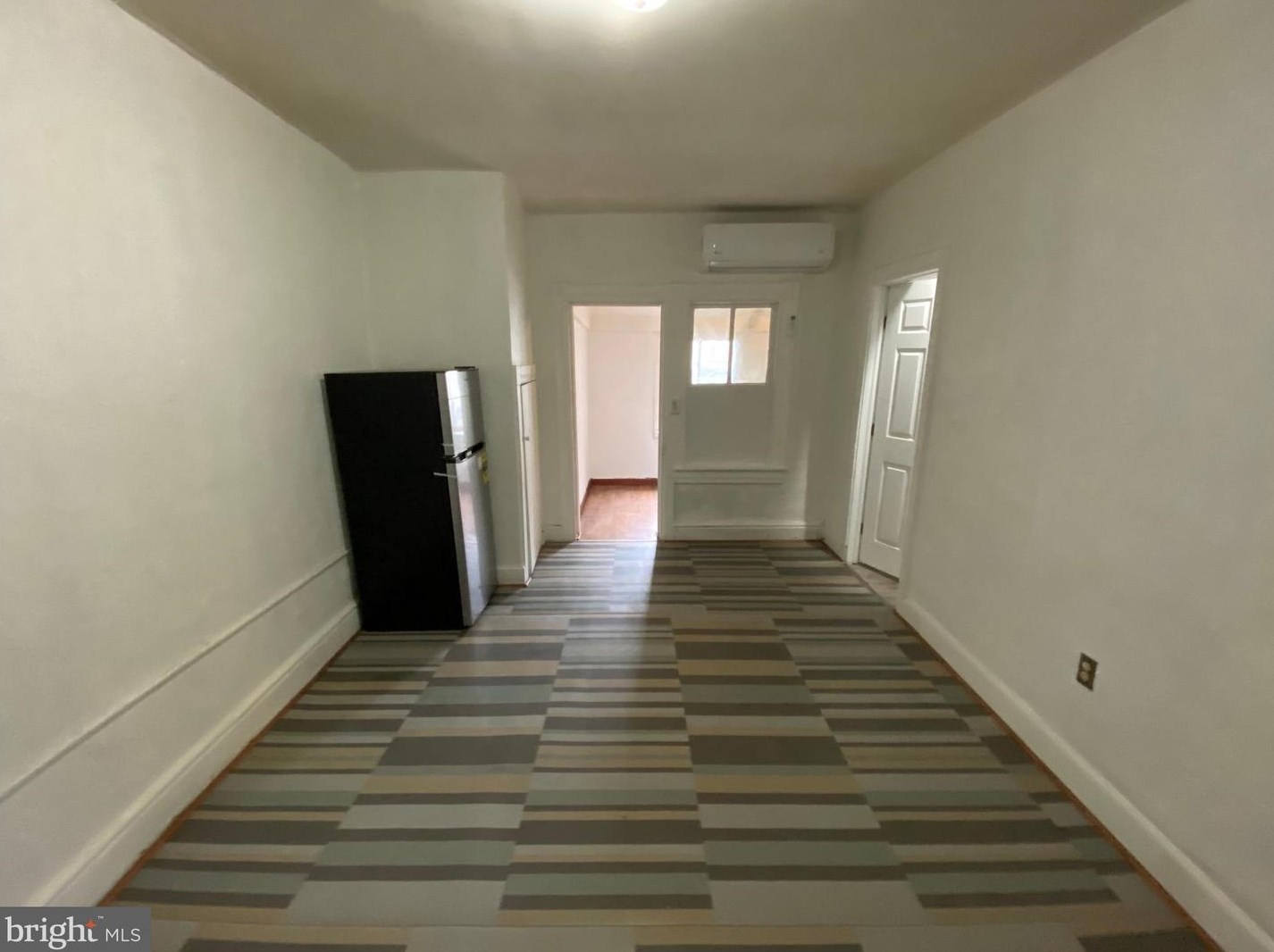 128 S Main St #6, Spring Grove, PA 17362